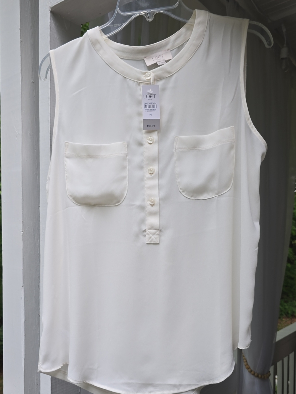 LOFT Ivory Sleeveless Button-Front Shell Top